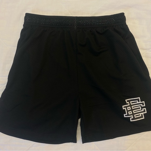 Eric Emanuel EE Basic Shorts - Picture 3 of 5